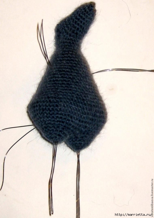 Мышка Сонечка спицами. Описание и мк (7) (494x700, 178Kb)