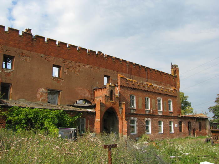 Замок климовский мостовской район фото