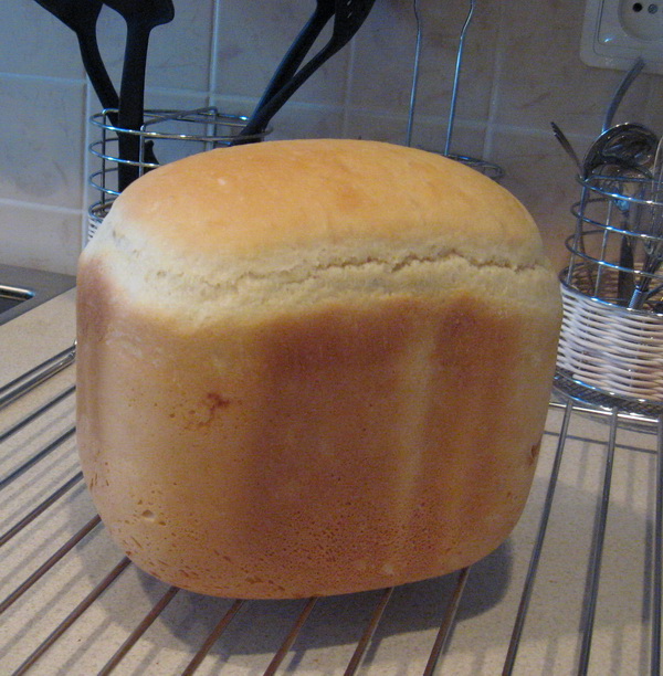 Тесто в хлебопечке горение. Хлеб в хлебопечке Scarlett. Хлеб в хлебопечке горение. Белый хлеб в хлебопечке редмонд. Пшеничный хлеб в хлебопечке Мулинекс.