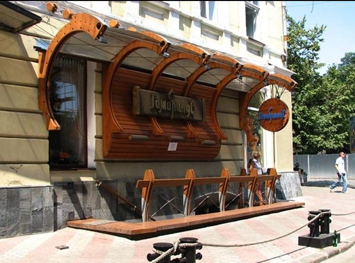 Гамбринус одесса. Гамбринус ресторан в Одессе. Гамбринус в Одессе на Дерибасовской. Пивная на Дерибасовской Гамбринус. Гамбринус ресторан в Одессе фото.