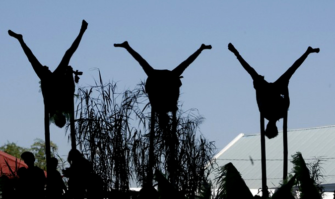  '  '  'Ibon  Ebon'  Candaba, Pampanga,    , 5  2010.