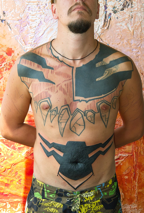 «Бог тату»: странные и ненормальные татуировки Григория Маслова - GoRabbit