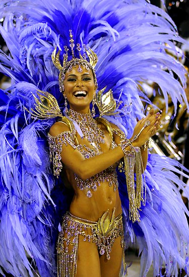 Голый бразильский карнавал