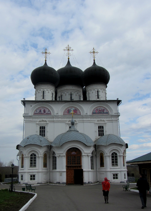 Успенский трифонов монастырь киров фото