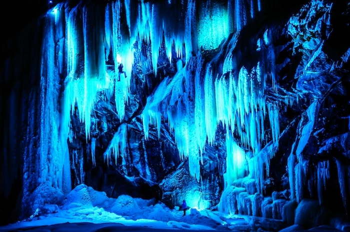 iceclimbers02 (700x465, 310Kb)