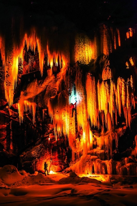 iceclimbers06-532x800 (465x700, 269Kb)