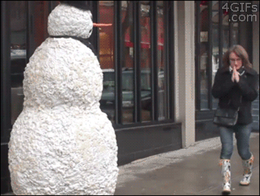 Scary-snowman-prank (377x284, 2034Kb)