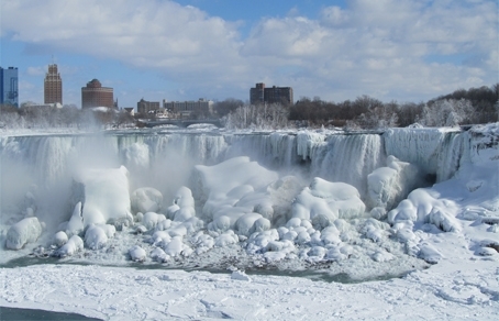 454-292-Niagara_falls_frozen (454x292, 108Kb)