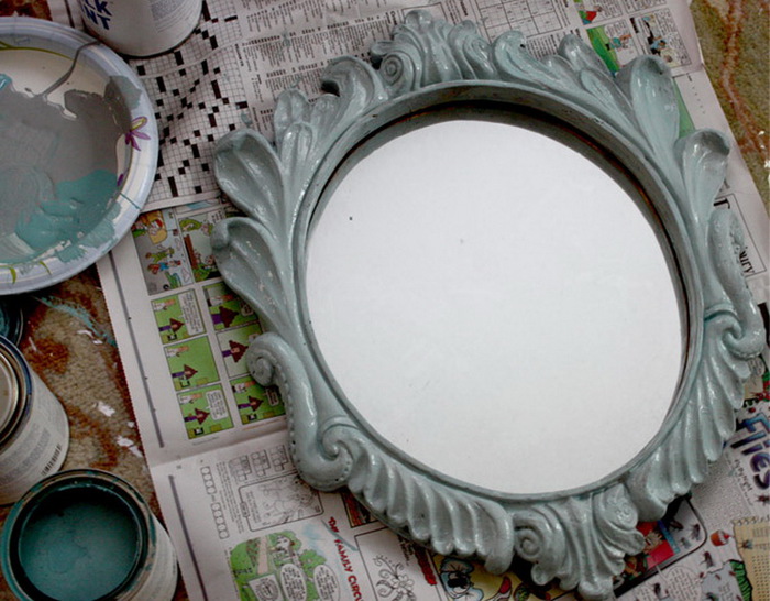 5477271_The_Decorated_House_Frame_Mirror_22a_jpg2_1_ (700x546, 129Kb)