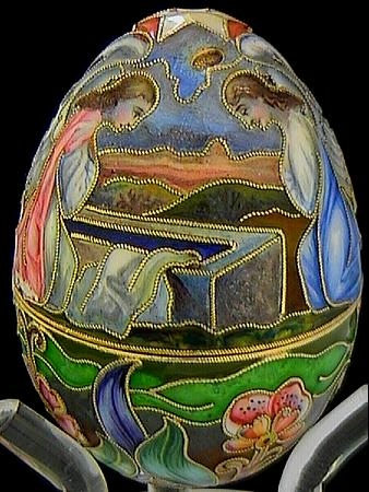 Easter egg by Feodor Ruckert, made in Moscow between 1899 and 1908 regg7 (338x450, 122Kb)
