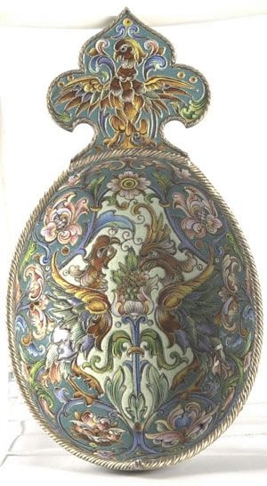 enamel kovsh by Feodor Ruckert, retailed by Ovchinnikov; Moscow, 1896-1908 (300x545, 115Kb)