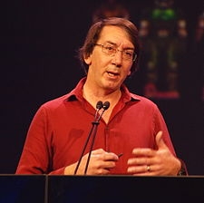 225px-Will_Wright_-_Game_Developers_Conference_2010_(2) (225x224, 24Kb)