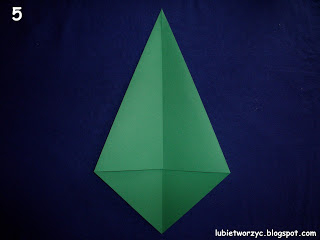Тюльпаны из бумаги в технике оригами. Мастер-класс (6) (320x240, 36Kb)