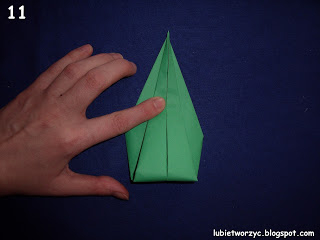 Тюльпаны из бумаги в технике оригами. Мастер-класс (16) (320x240, 39Kb)