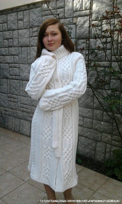 Белое пальто фото