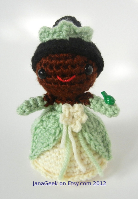 disney_frog_princess_tiana_amigurumi_crochet_by_janageek-d5ulftr (484x700, 197Kb)