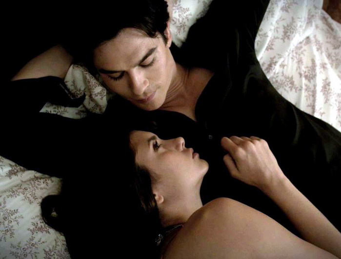 1494878_DamonElena_02 (700x530, 56Kb)