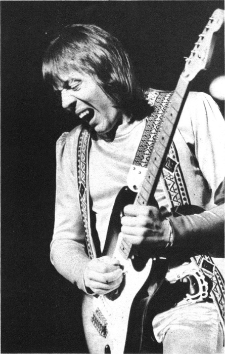 Robin Trower (445x700, 207Kb)