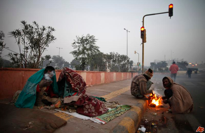 india-weather-2012-1-12-2-30-41 (700x455, 264Kb)