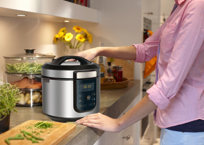 philips-avance-collection-electric-pressure-cooker-hd2173-03-280584 (700x496, 302Kb)