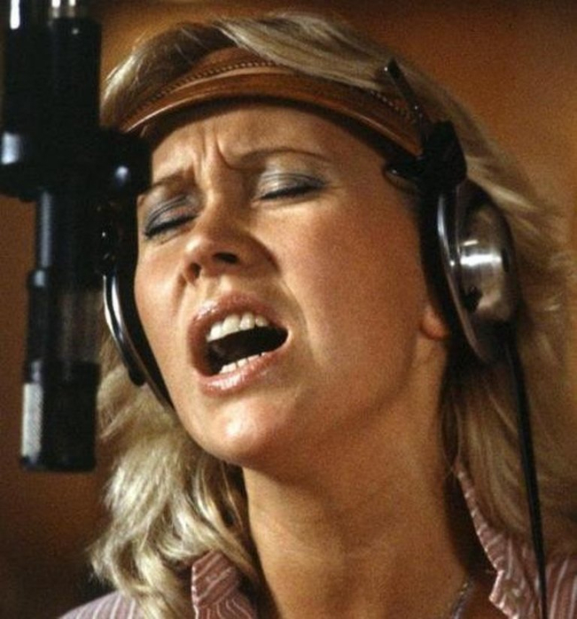 Agnetha Faltskog5 (651x700, 361Kb)