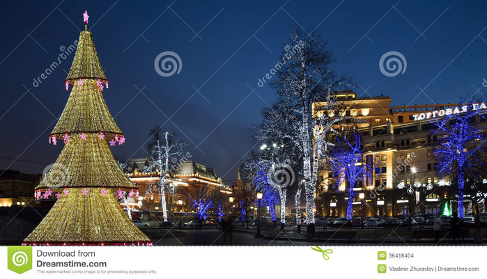 christmas-tree-illuminated-to-christmas-new-year-holidays-night-moscow-russia-36418404 (700x401, 334Kb)