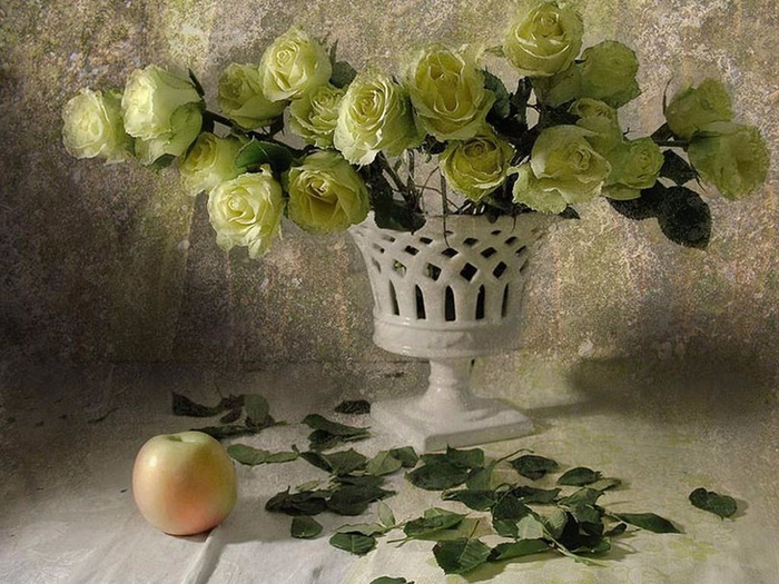 465633__white-rose-bouquet_p (700x525, 408Kb)