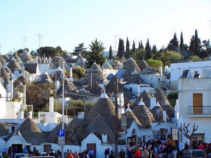 3925073_alberobellotrulli6 (700x525, 180Kb)