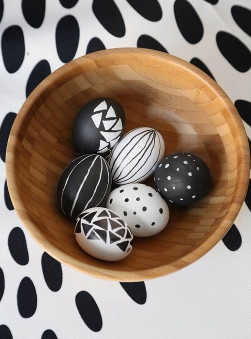 Black-and-white-Easter-eggs-decoration-ideas-different-styles (519x700, 288Kb)