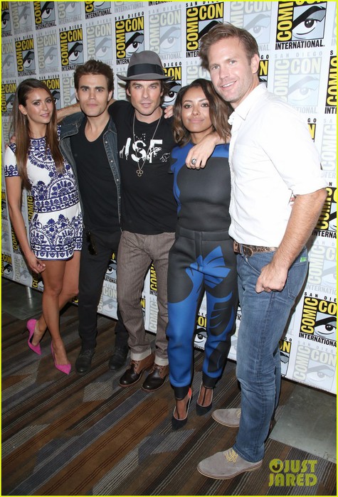 ian-somerhalder-paul-wesley-nina-dobrev-sd-comic-con-13 (475x700, 122Kb)