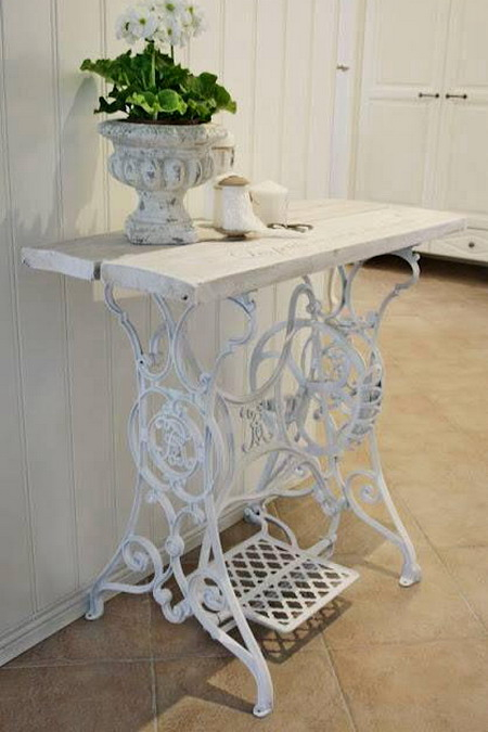 tables-ideas-of-repurpose-old-treadle-sewing-machine1-9 (450x675, 194Kb)