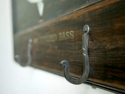 Custom-Painted-Fish-Coat-Rack-41 (500x376, 135Kb)