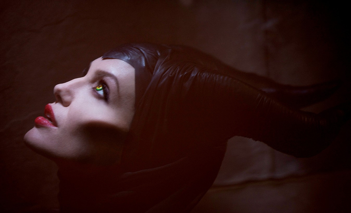 kinogallery.com-maleficent-50252 (700x424, 190Kb)