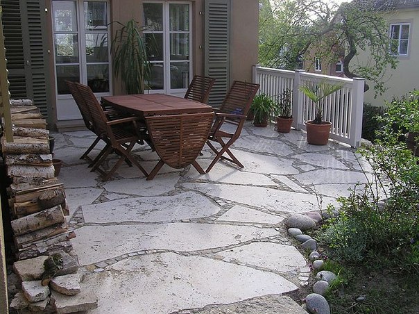 2681762_patio_5 (604x452, 106Kb)