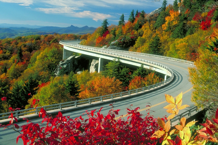 3279085_blueridgehighway (700x467, 346Kb)