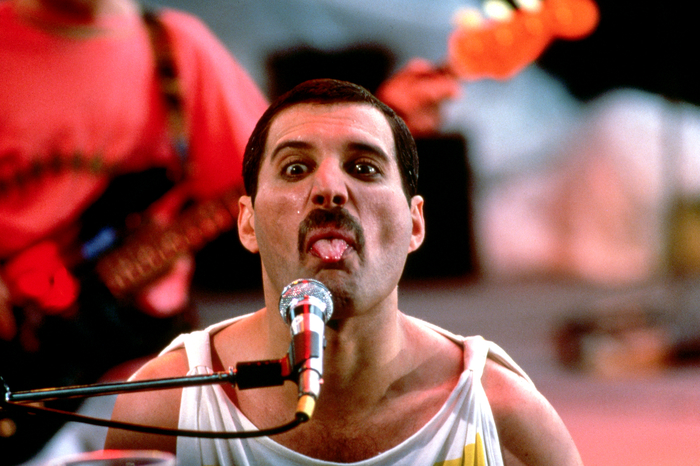 Freddie-Mercury_pixanews-6 (700x466, 427Kb)