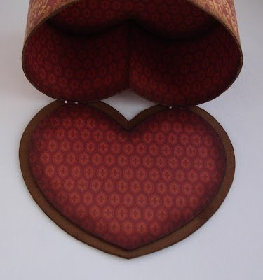 шкатулка в форме сердца 7 (375x400, 89Kb)
