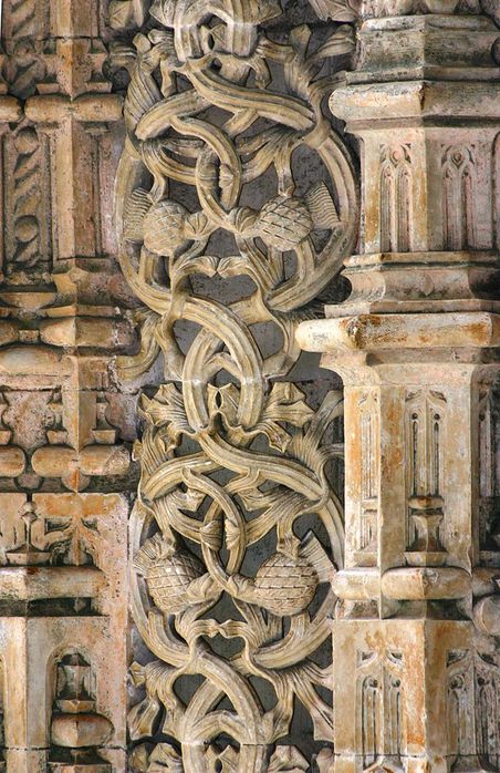 Detail_of_the_Portal_of_the_Imperfect_Chapel_(2) (452x700, 100Kb)