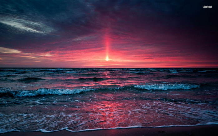 26452-red-sunset-above-the-seas-1680x1050-beach-wallpaper (700x437, 323Kb)