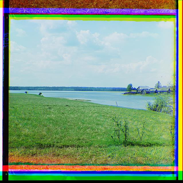 37. Волга вытекает из озера Пено. С другой стороны (638x640, 456Kb)