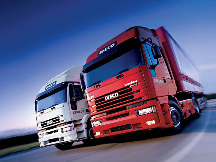 5761439_trucks1 (700x525, 96Kb)