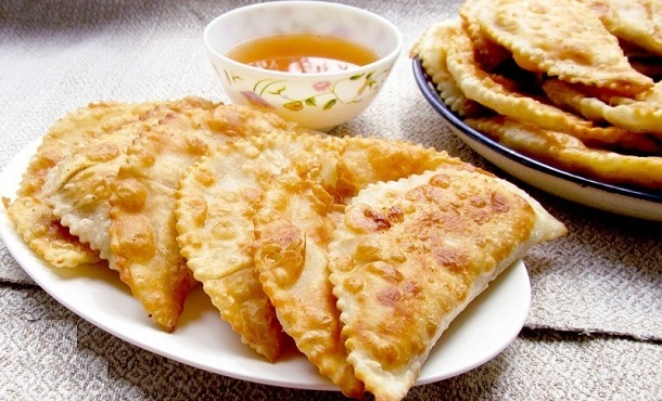 chebureki-recept-s-foto-poshagovyj-26 (610x370, 114Kb)