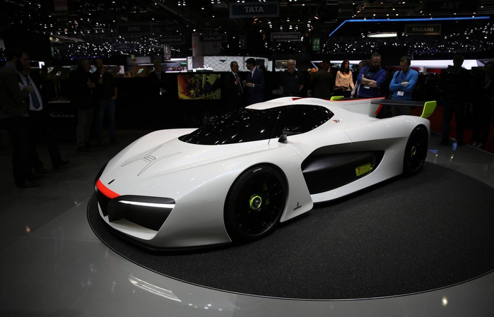 Pininfarina h2 Speed салон