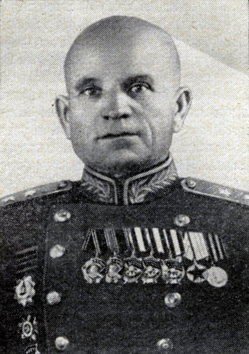 Medvedev (493x700, 370Kb)