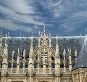 10109536-the-ancient-palace-of-justice-in-rouen-haute-normandy-france (280x264, 38Kb)