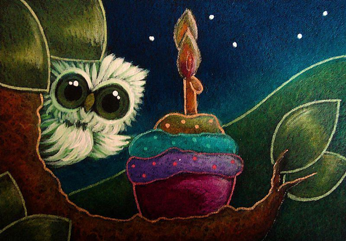 TINY-OWL-WITH-YOUR-COLORED-CUPCAKEjpg (700x486, 467Kb)