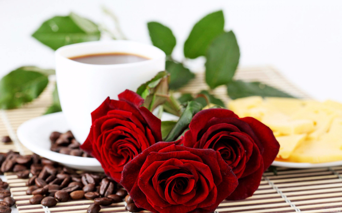 Coffee-and-Roses-2560x1600 (700x437, 286Kb)