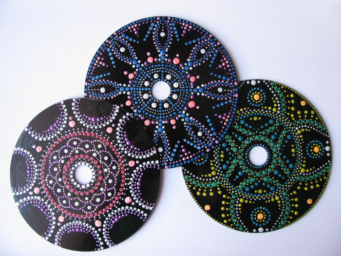Елочные украшения из старых CD дисков