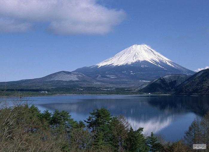 Величественный символ Японии - гора Фудзи 65