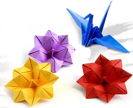 http://img1.liveinternet.ru/images/attach/c/2/65/310/65310911_origami.jpg